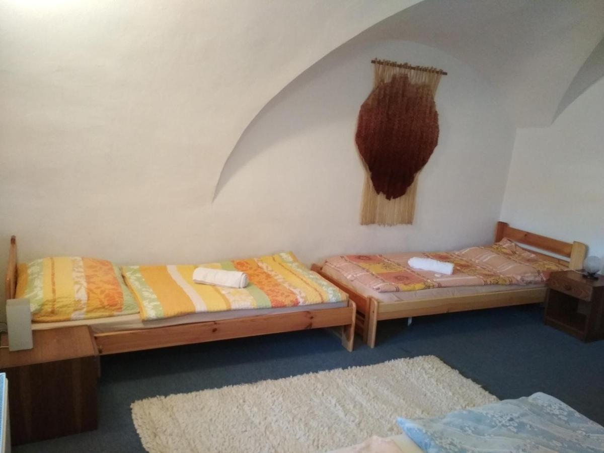 Penzion U Tkadlen Jindrichuv Hradec Luaran gambar